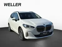 Gebraucht BMW 220 Luxury Line 163 PS (119 kW) 2025 Weiß Van / Kleinbus