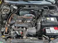 Second-hand Volvo V40 122 CP (89 kW) 2003 Negru Break