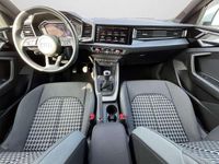 Gebraucht Audi A1 S-Line 110 PS (80 kW) 2022 Gletscherweiß metallic SUV