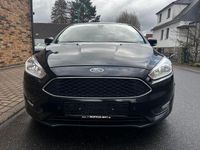Gebraucht Ford Focus Business Edition 120 PS (88 kW) 2015 Schwarz Limousine
