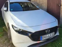 Używany Mazda 3 Selection 122 KM (89 kW) 2019 Biały Sedan/Limuzyna