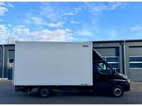 Second-hand Iveco Daily 204 CP (150 kW) 2018 Negru Van