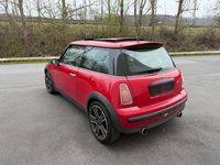 Gebraucht Mini Cooper 90 PS (66 kW) 2004 Rot Kleinwagen