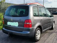 Gebraucht VW Touran Trendline 101 PS (74 kW) 2004 Van / Kleinbus