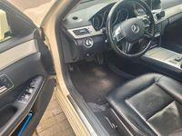 Gebraucht Mercedes E200 136 PS (100 kW) 2016 Gelb Limousine