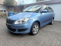 Gebraucht Skoda Fabia 105 PS (77 kW) 2013 Blau Kleinwagen