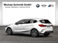 Gebraucht BMW 118 Advantage 136 PS (100 kW) 2023 Alpinweiß uni Kleinwagen