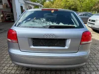 Gebraucht Audi A3 102 PS (75 kW) 2004 Blau Kleinwagen