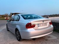 Gebraucht BMW 320 163 PS (119 kW) 2006 Limousine