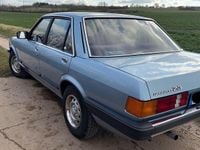 Second-hand Ford Granada 114 CP (83 kW) 1984 Albastru Berlinǎ
