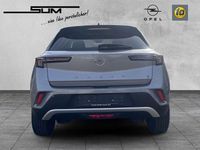 Gebraucht Opel Mokka-e Elegance 100 kW (136 PS) 2023 Kontrast grau/quarz silber SUV