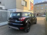 Gebraucht Ford Kuga Trend 120 PS (88 kW) 2018 Schwarz SUV