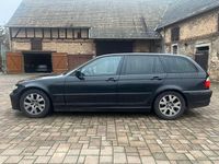 Gebraucht BMW 320 170 PS (125 kW) 2004 Schwarz Kombi