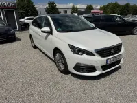 Gebraucht Peugeot 308 120 PS (88 kW) 2018 Weiß Limousine