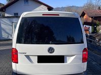 Gebraucht VW Caddy Maxi Conceptline 102 PS (75 kW) 2018 Weiß Van / Kleinbus