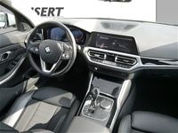 gebraucht BMW 320 i Lim. Sport Line A.+AHK+LED+HiFi+RFK+DAB