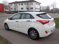 Gebraucht Hyundai i30 Classic 90 PS (66 kW) 2014 Weiß Limousine
