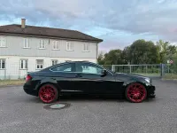 Gebraucht Mercedes C220 163 PS (119 kW) 2011 Schwarz Coupé