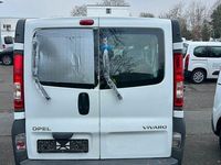 Gebraucht Opel Vivaro 90 PS (66 kW) 2013 Silber Van / Kleinbus