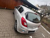 Gebraucht Opel Corsa 90 PS (66 kW) 2008 Silber Kleinwagen
