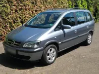 Gebraucht Opel Zafira 125 PS (91 kW) 2004 Silber Van / Kleinbus