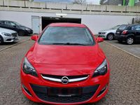 Gebraucht Opel Astra 110 PS (80 kW) 2012 Rot Limousine