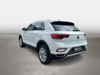 Second-hand VW T-Roc Style 150 CP (110 kW) 2025 SUV