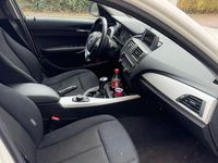 Gebraucht BMW 116 136 PS (100 kW) 2012 Weiß Kleinwagen