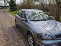 Używany Opel Astra Njoy 103 KM (75 kW) 2003 Srebrny Sedan/Limuzyna