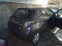 Gebraucht Toyota Yaris Multidrive S 75 PS (55 kW) 2013 Grau Limousine