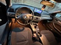Gebraucht BMW 318 143 PS (105 kW) 2004 Silber Kombi