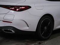 Gebraucht Mercedes CLE300 AMG Line Premium Plus 313 PS (230 kW) 2025 Unilack polarweiss uni Coupé