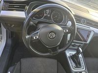 Gebraucht VW Passat Comfortline 190 PS (139 kW) 2019 Weiß Kombi