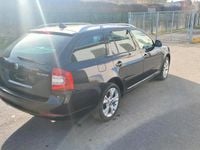 Gebraucht Skoda Octavia 150 PS (110 kW) 2010 Schwarz Kombi