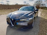 Gebraucht Alfa Romeo Giulia 180 PS (132 kW) 2016 Schwarz Limousine