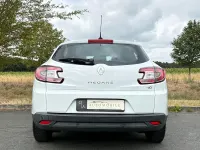 Gebraucht Renault Mégane III 110 PS (80 kW) 2012 Weiß Kombi