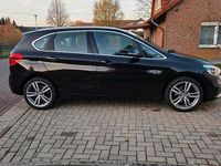 Gebraucht BMW 216 Active Tourer 116 PS (85 kW) 2015 Braun Van / Kleinbus