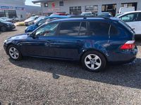 Gebraucht BMW 525 Shadowline 197 PS (144 kW) 2009 Blau Kombi