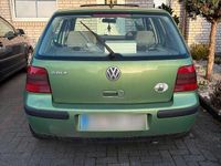 Gebraucht VW Golf IV 75 PS (55 kW) 1999 Grün Kleinwagen