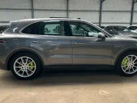 Gebraucht Porsche Cayenne 340 PS (250 kW) 2019 Grau SUV