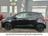 Gebraucht Hyundai i10 Passion 67 PS (49 kW) 2016 Schwarz Kleinwagen