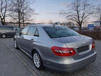 Gebraucht Mercedes E200 Avantgarde 184 PS (135 kW) 2011 Limousine