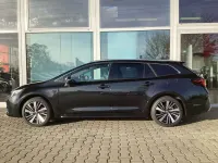 Nowe Toyota Corolla 196 KM (144 kW) 2025 Czarny Kombi