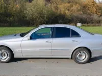 Gebraucht Mercedes E240 177 PS (130 kW) 2003 Silber Limousine