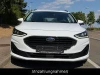 Gebraucht Ford Focus Cool & Connect 125 PS (91 kW) 2022 Weiß Limousine