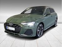 Gebraucht Audi A3 S-Line 204 PS (150 kW) 2026 Grün (m4 distriktgrün metallic) Limousine