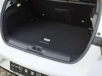 Gebraucht Opel Astra Elegance 131 PS (96 kW) 2023 Jade weiß Limousine