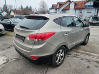 Gebraucht Hyundai ix35 Premium 184 PS (135 kW) 2011 Silber SUV