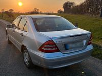 Gebraucht Mercedes C180 128 PS (94 kW) 2001 Silber Limousine