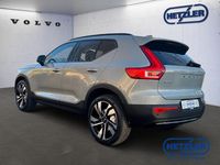 Neu Volvo XC40 Plus 197 PS (144 kW) 2026 Grau SUV